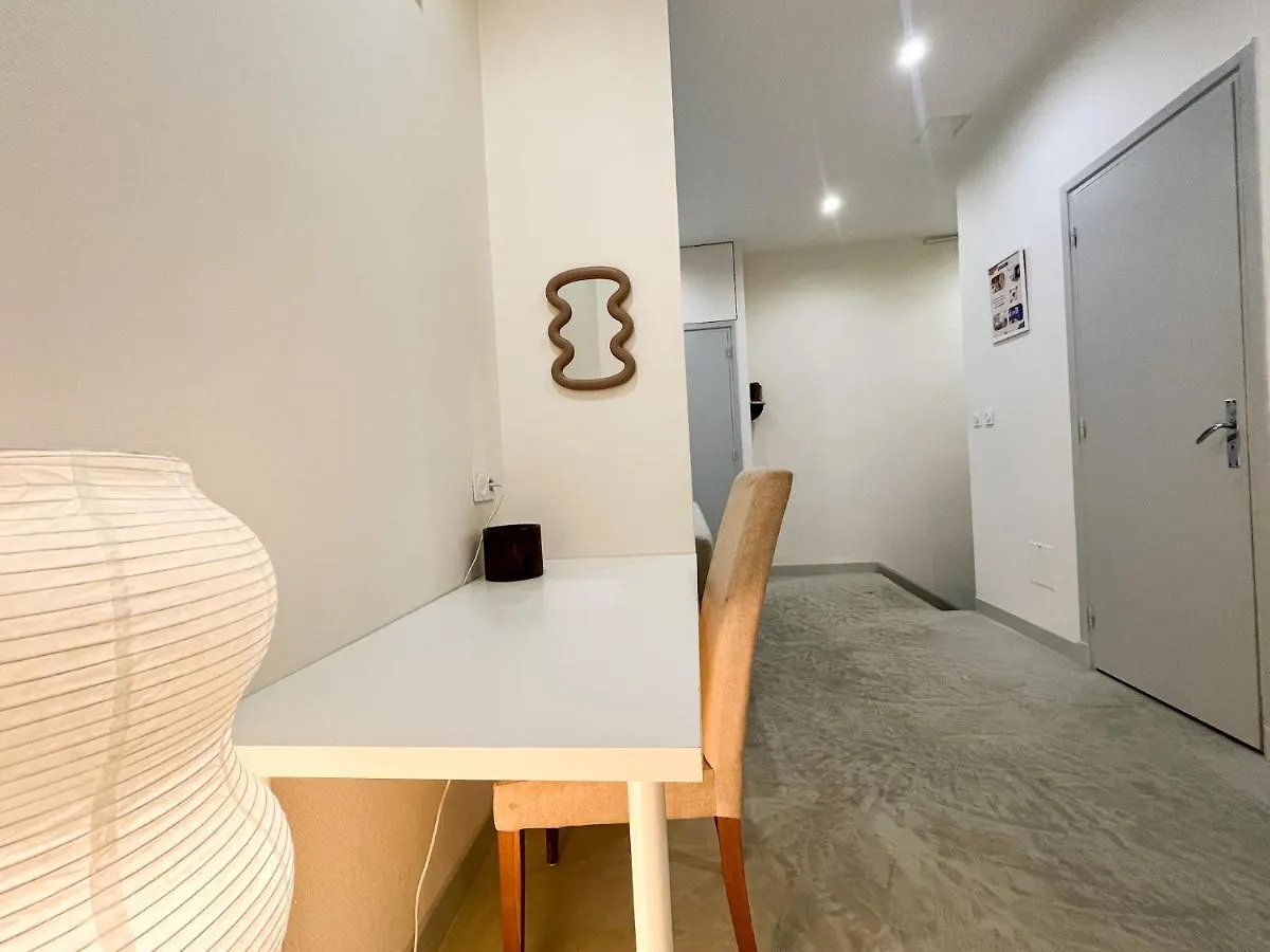 Suite Onyx Lyon 0*,